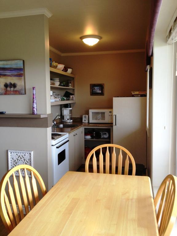 Baddeck Inlet 麦金太尔小屋酒店 客房 照片