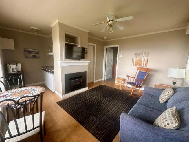 Baddeck Inlet 麦金太尔小屋酒店 外观 照片